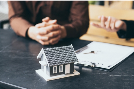 Airbnb & holiday let: Your rights as a landlord